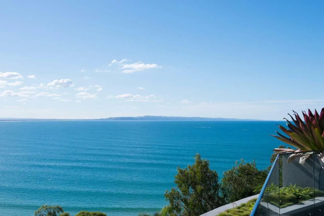 Hastings Park: Luxury Penthouse, Private Pool & Views Villa Noosa Heads Australien